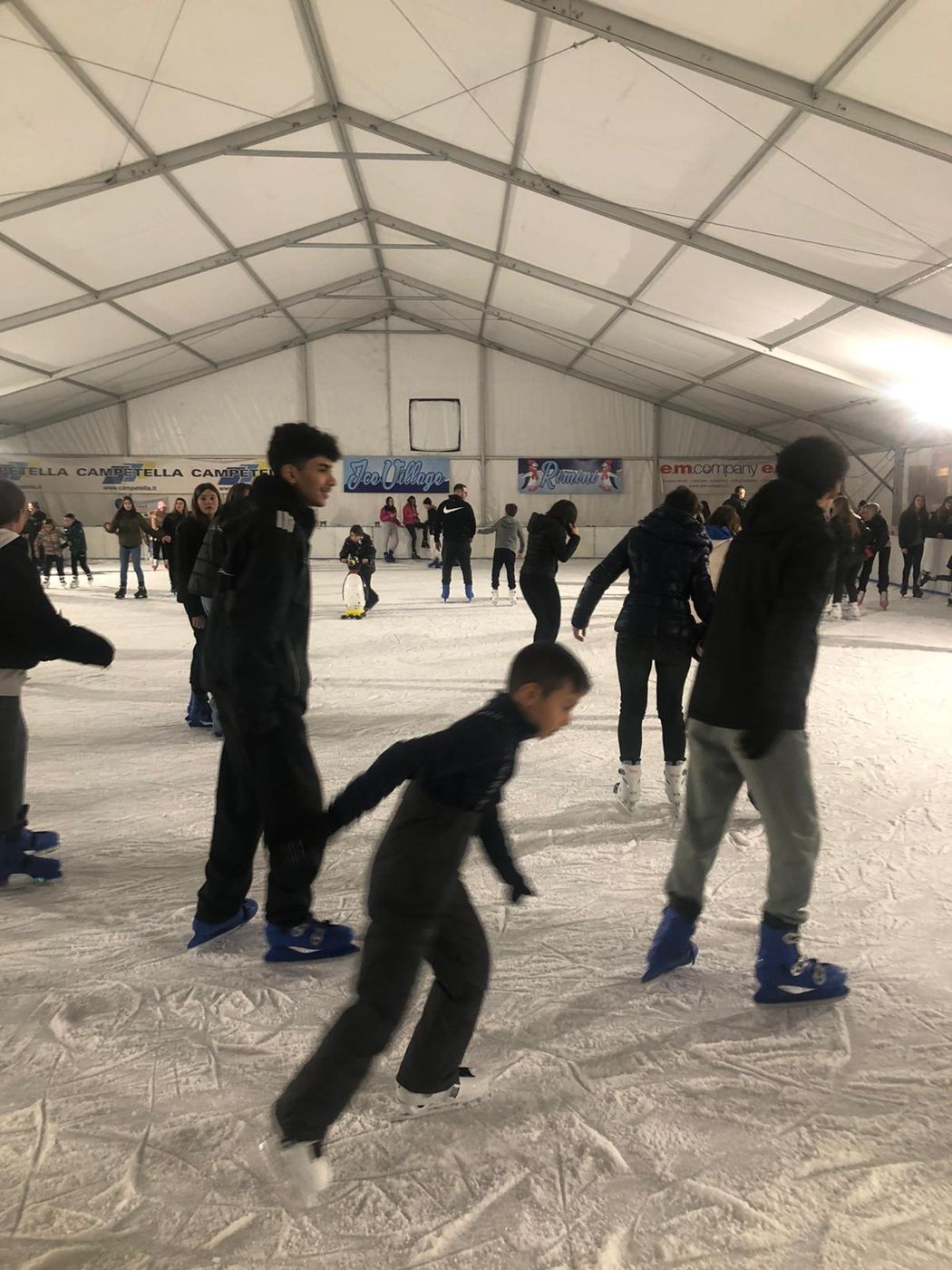 Italie – Patinoire Ice Village, Rimini