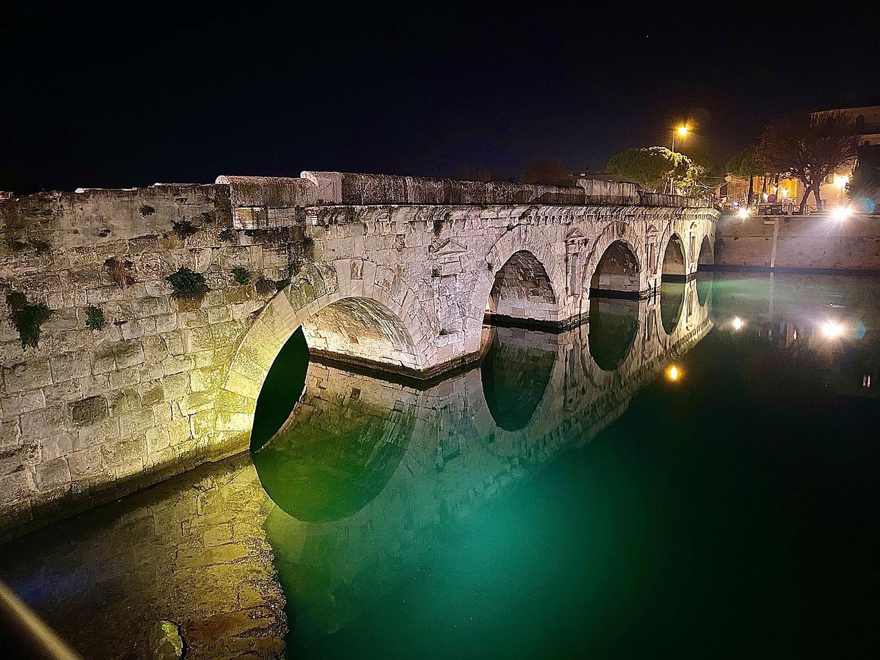 Pont de Tibère, Rimini